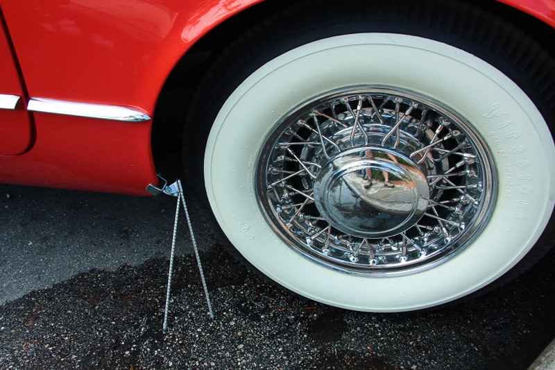 Illustration for article titled The Ten Weirdest Car Safety Features That Never Caught On